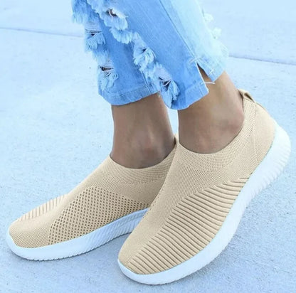 Small Flat Knitted Shoes