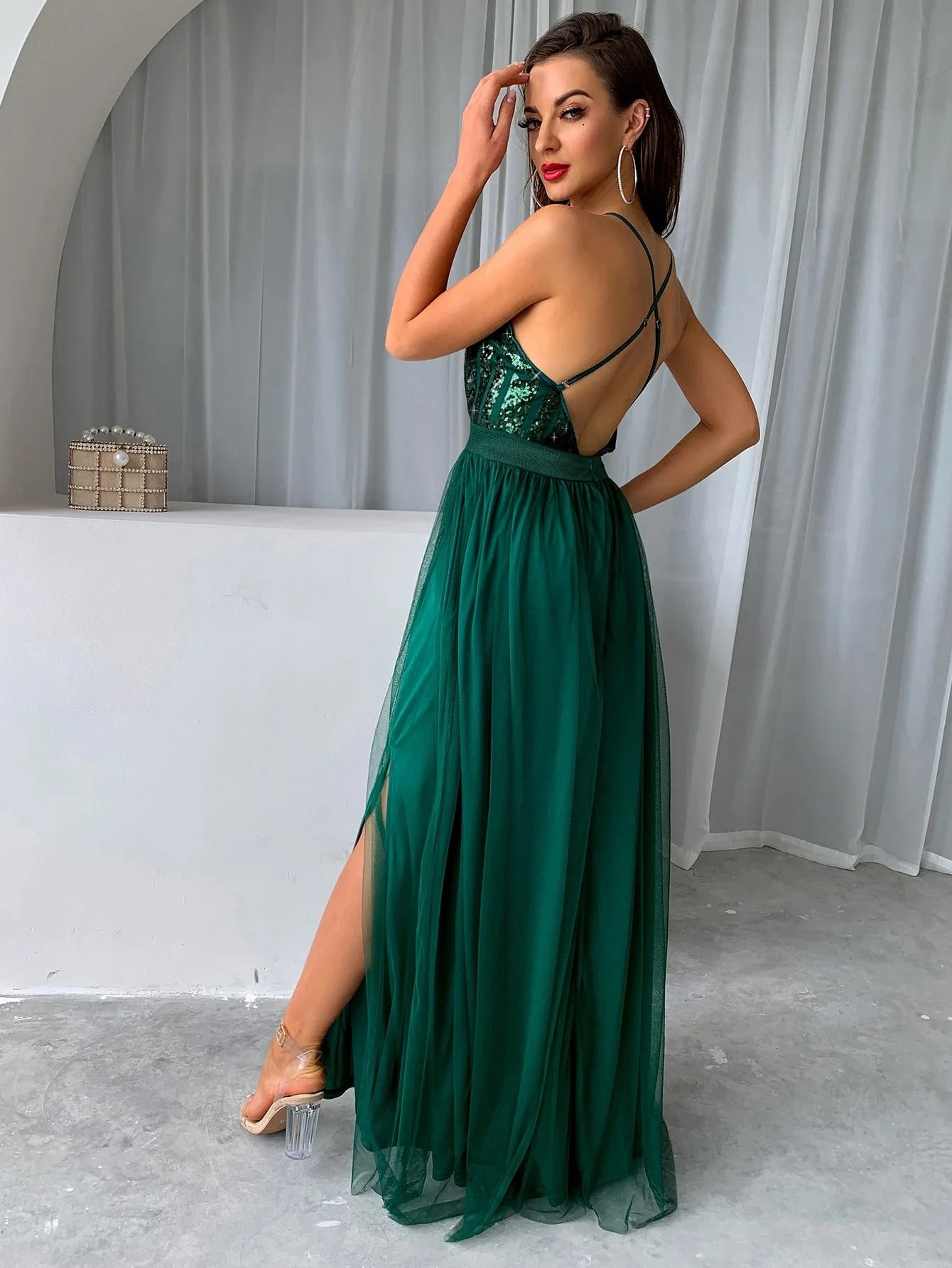 V-Neck Backless Maxi Dress